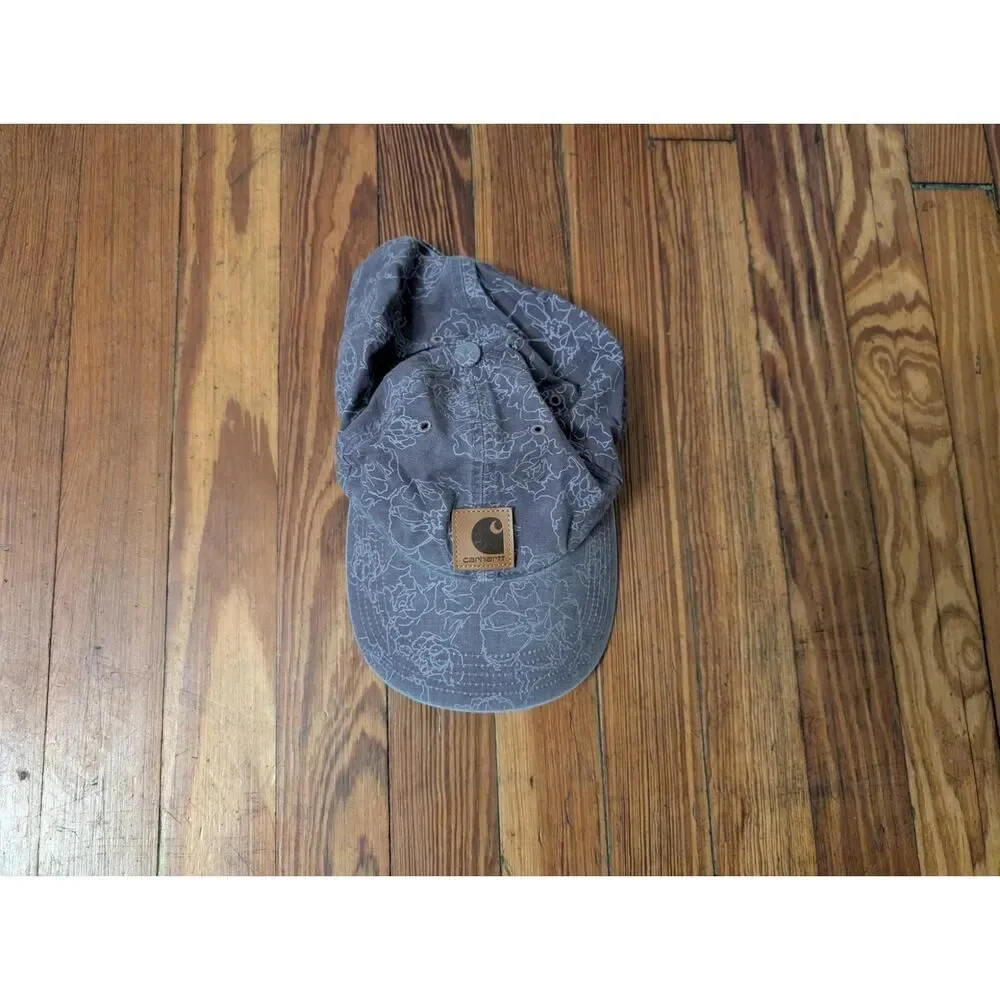 Carhartt Odessa Print Purple Adjustable hat in good condition.